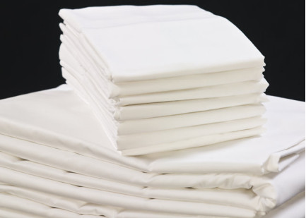 90" x 110 T-200 White 60/40 Percale Queen Flat Sheets